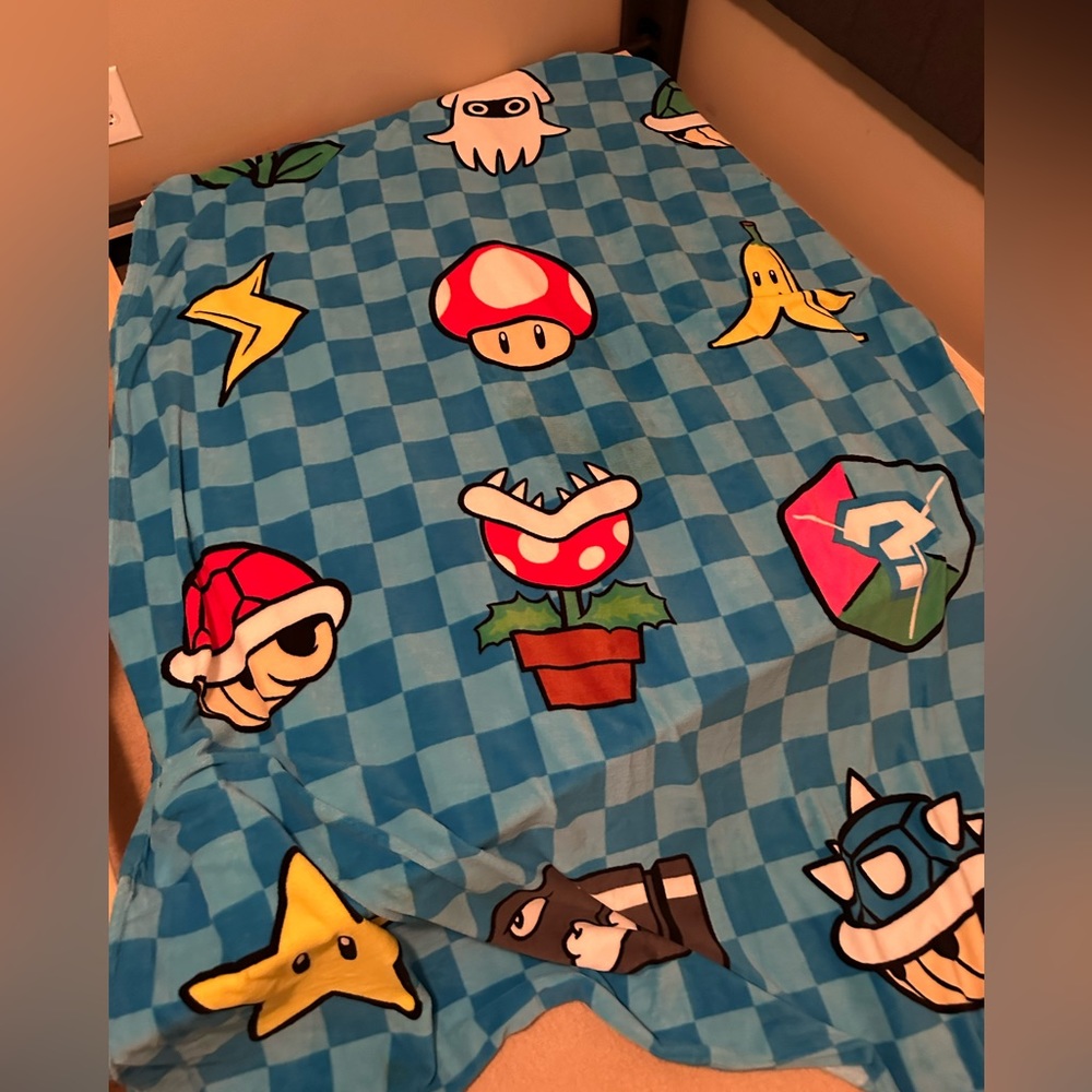 Bedding - Picture 2 of 2